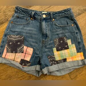 Women’s patchwork denim shorts